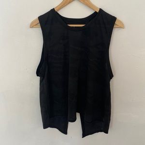 Black camo workout tank